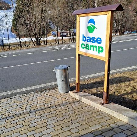 Apartmany Base Camp Železná Ruda Exteriör bild