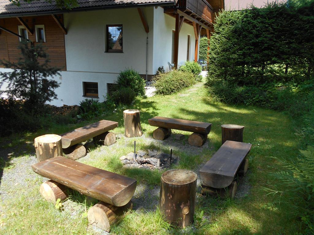 Apartmany Base Camp Železná Ruda Exteriör bild
